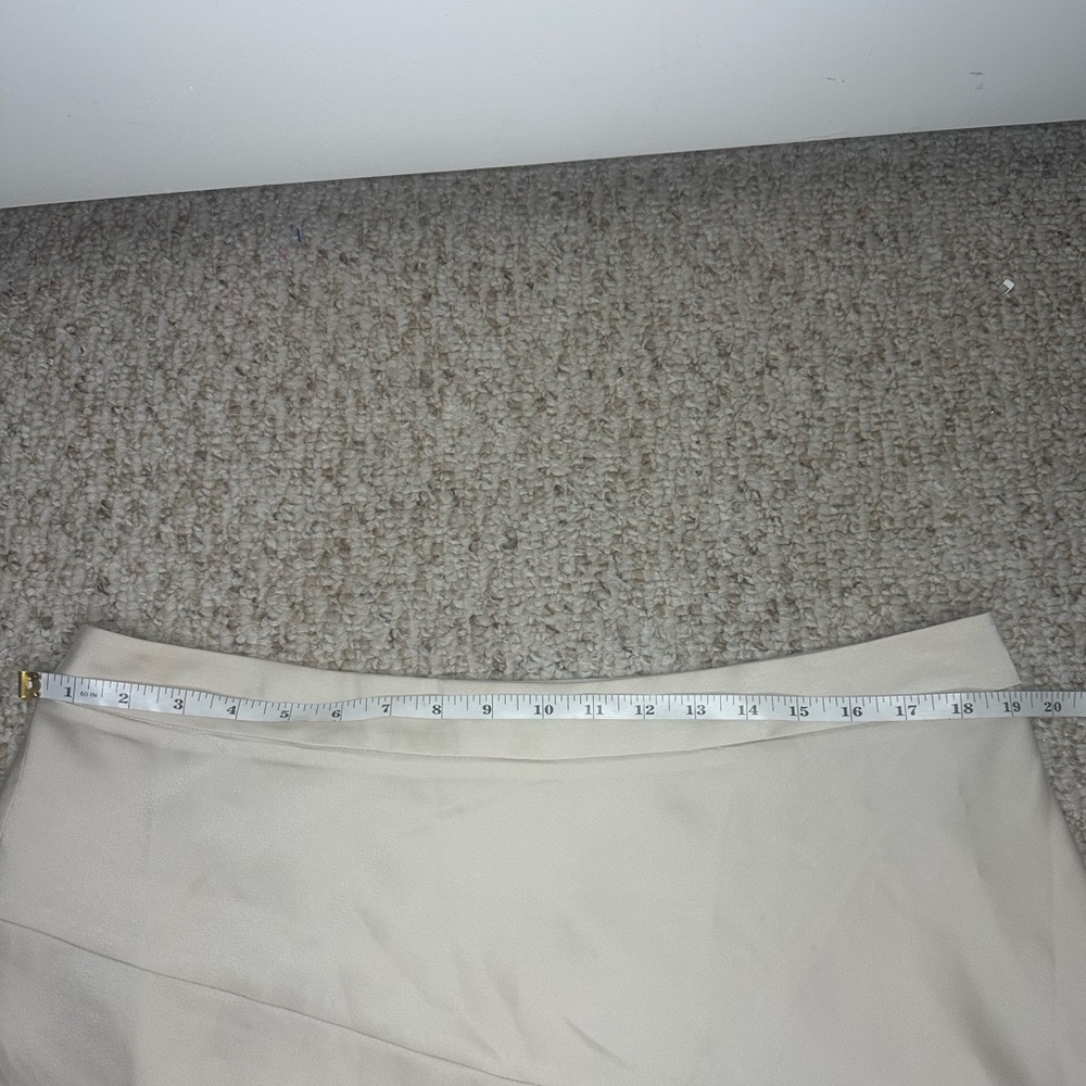 Banana Republic Cream Midi Skirt with Asymmetrical Slit size 16 - Picture 9 of 9